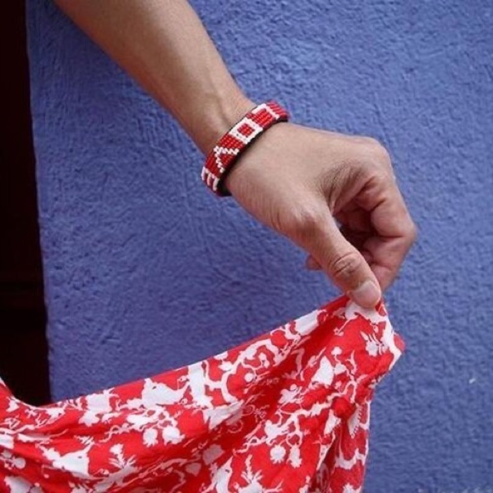NWT Love Bracelet Beaded by Love Is Project